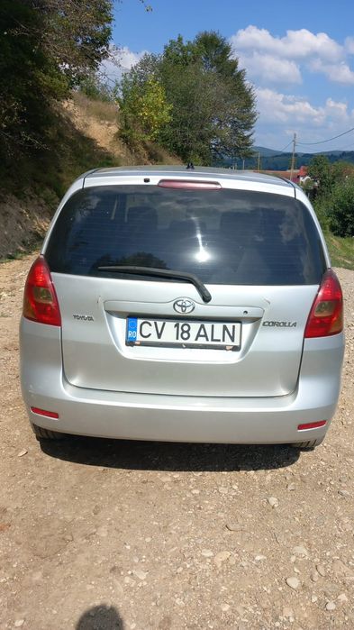 Toyota Corolla .