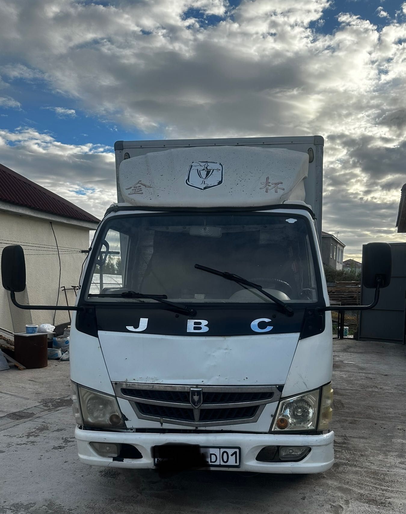 Продам грузовик JBC