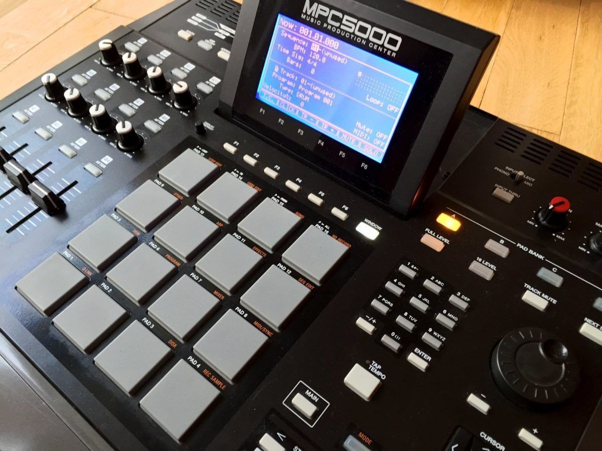 Akai MPC 5000 в Идеальном состоянии