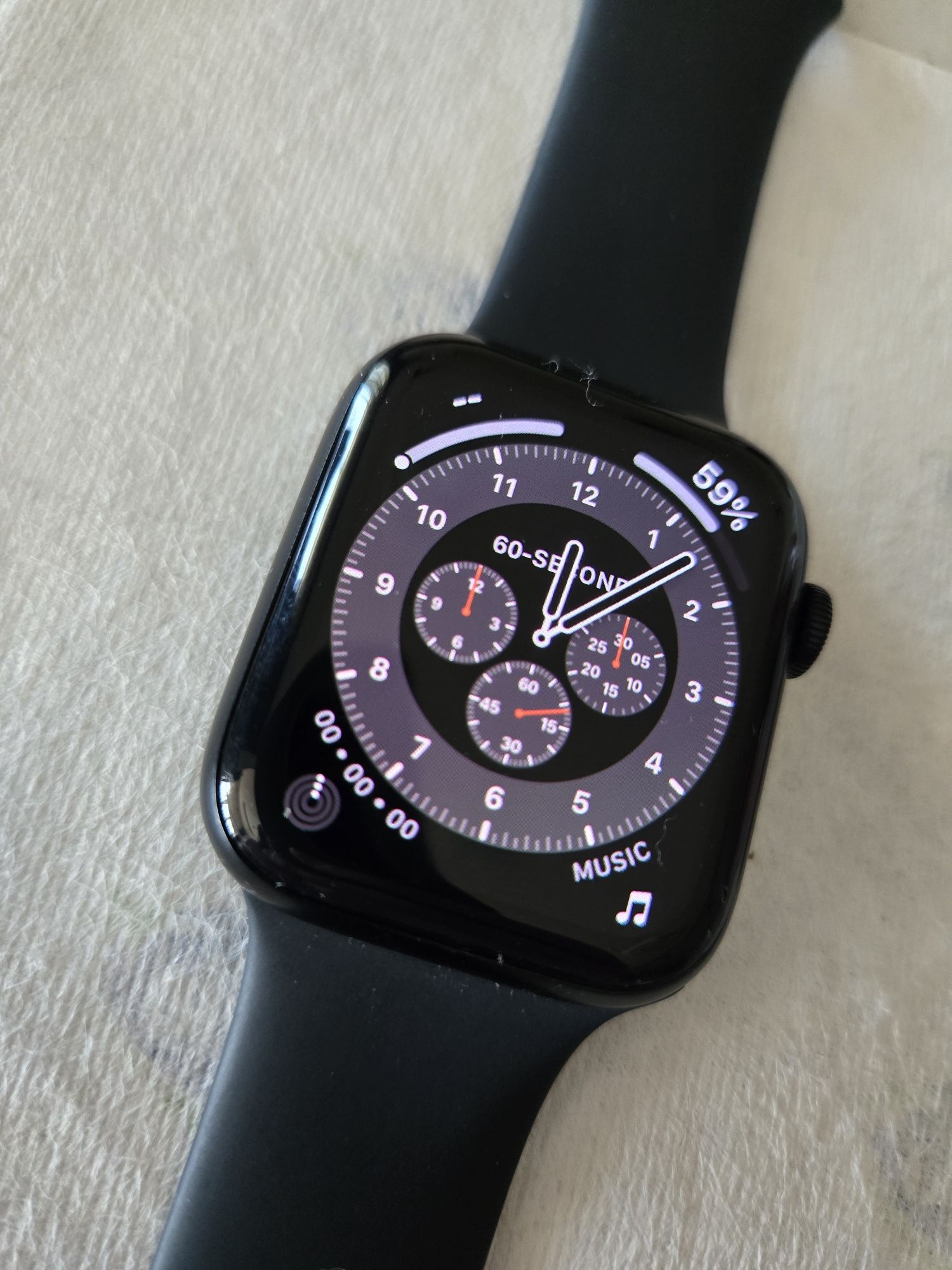 Apple watch se2 44mm 2023