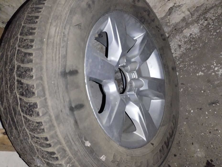 Колесо в сборе R17 под запаску