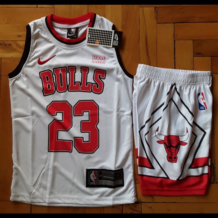 CHICAGO BULLS детско юношеска баскетболни екипи