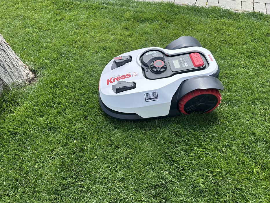 Robot de tuns iarba Kress Kr 113