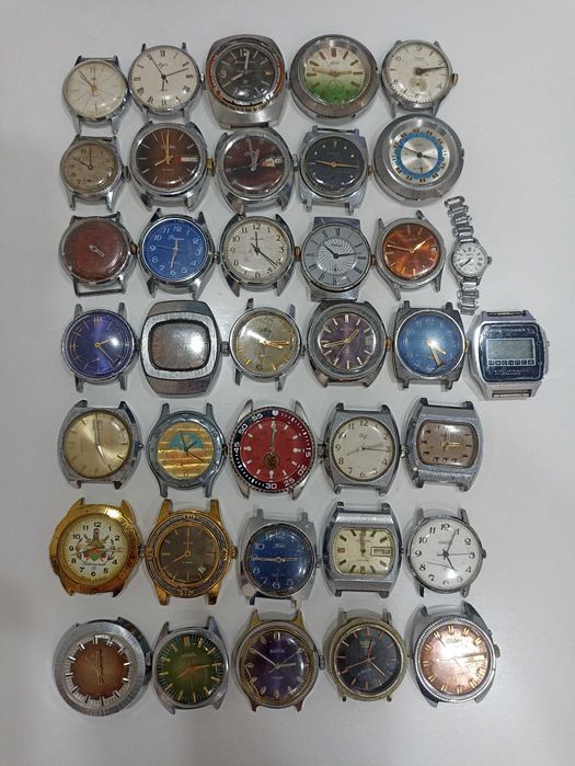 Продам часы (СССР, советские) на запчасти