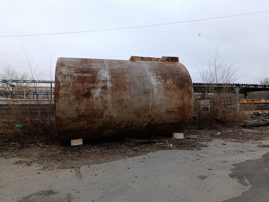 Продам бочку 25 кубов в хорошем состоянии