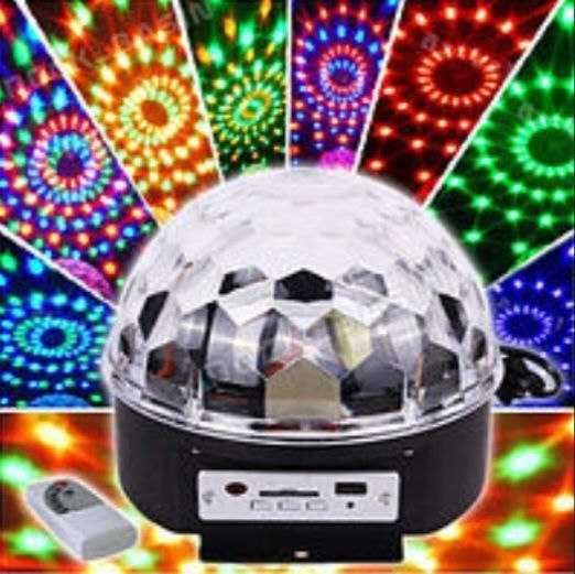 Диско шар Magic Ball Light MP3 с музыкой, флешкой и пультом