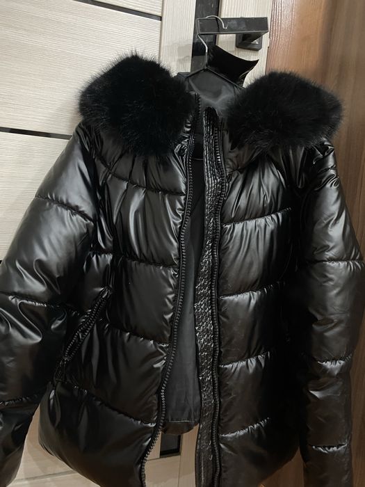 Куртка укороченная зимняя ,  дешево !