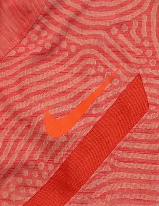 Nike DRI-FIT Strike Tee оригинална тениска S Найк спортна фланелка
