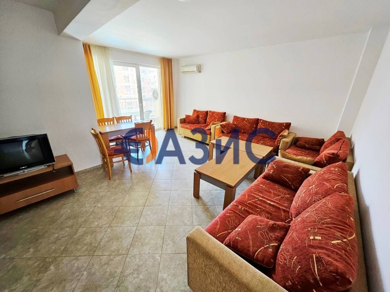 Продава се Тристаен апартамент в к.к. Слънчев бряг - 103 кв.м за 970 €/кв.м - Снимка #2