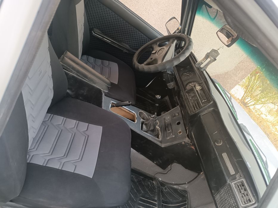 Vaz 07 sotiladi naxdga