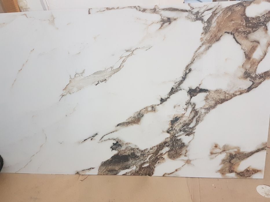 Продам ! Керамогранит размер плиты 600×1200