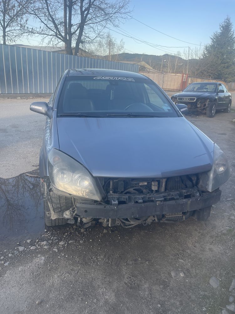 Опел астра Х на части opel astra H na chasti 1.7