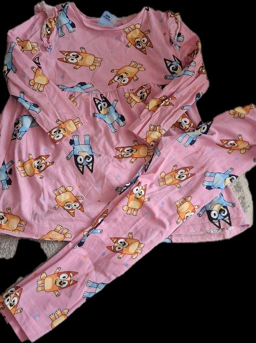 Лот Дрехи Блуи/Bluey