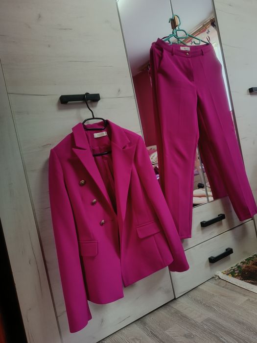 Vând sacou+pantaloni