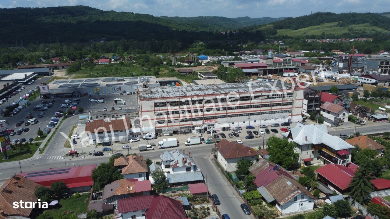 Clădire de vânzare, lângă Kaufland Curtea de Argeș