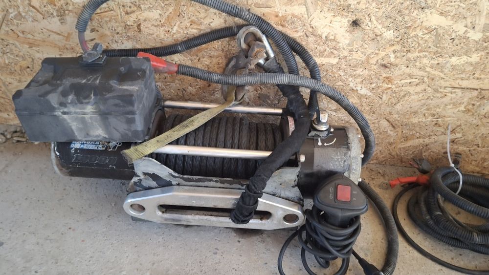 Capestan  troliu 12000btu