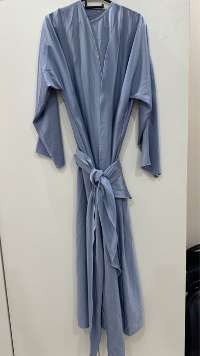 Дубайская тройка из шелка