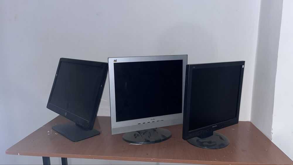 Запчасти мониторы,чипы,штатиф