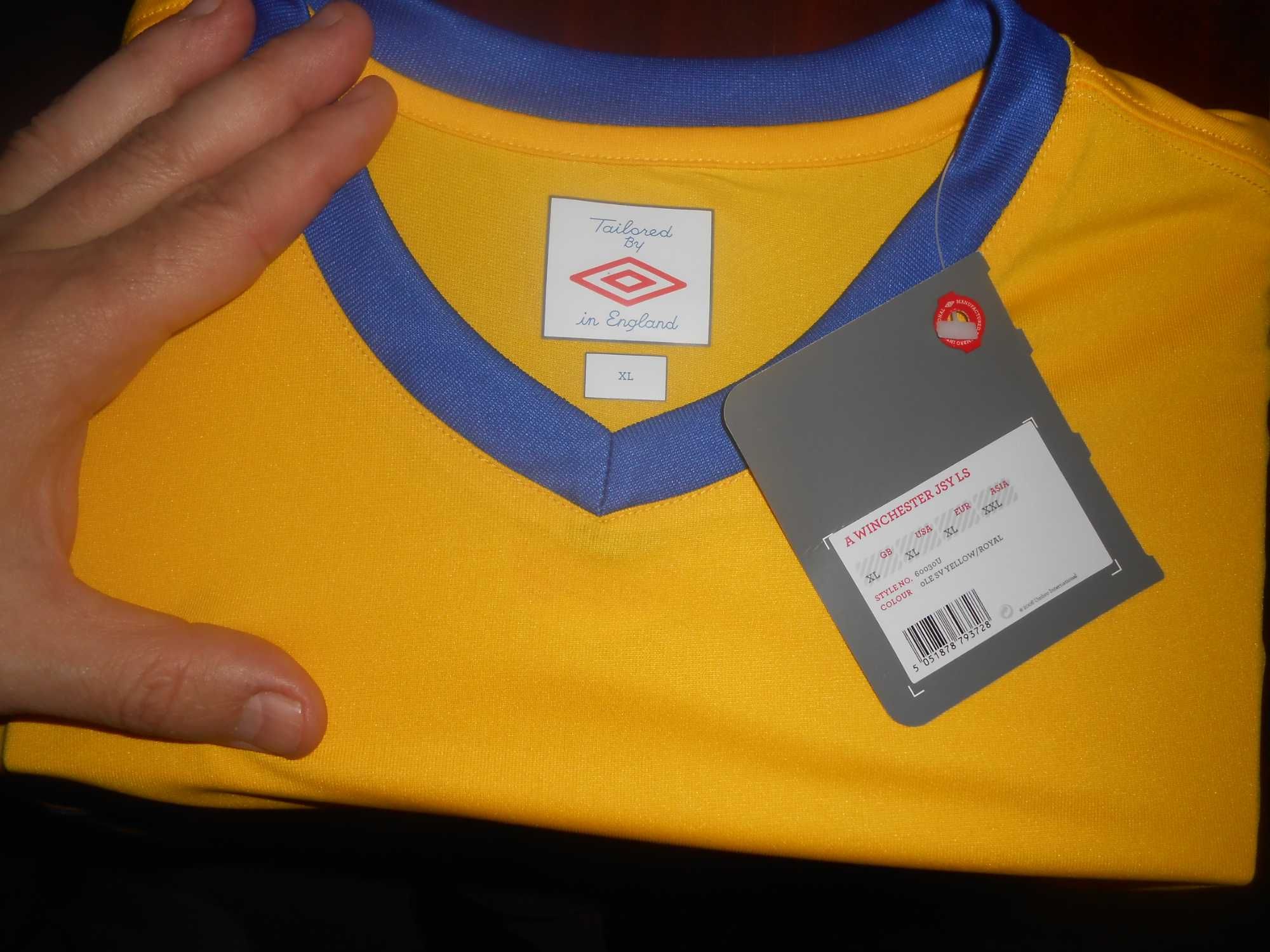 tricou  umbro marimea XL 100% original nou cu eticheta