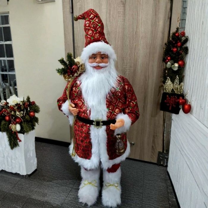 фигура на Дядо Коледа, която създава уют у дома
