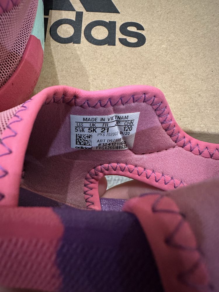Сандали adidas за момиче