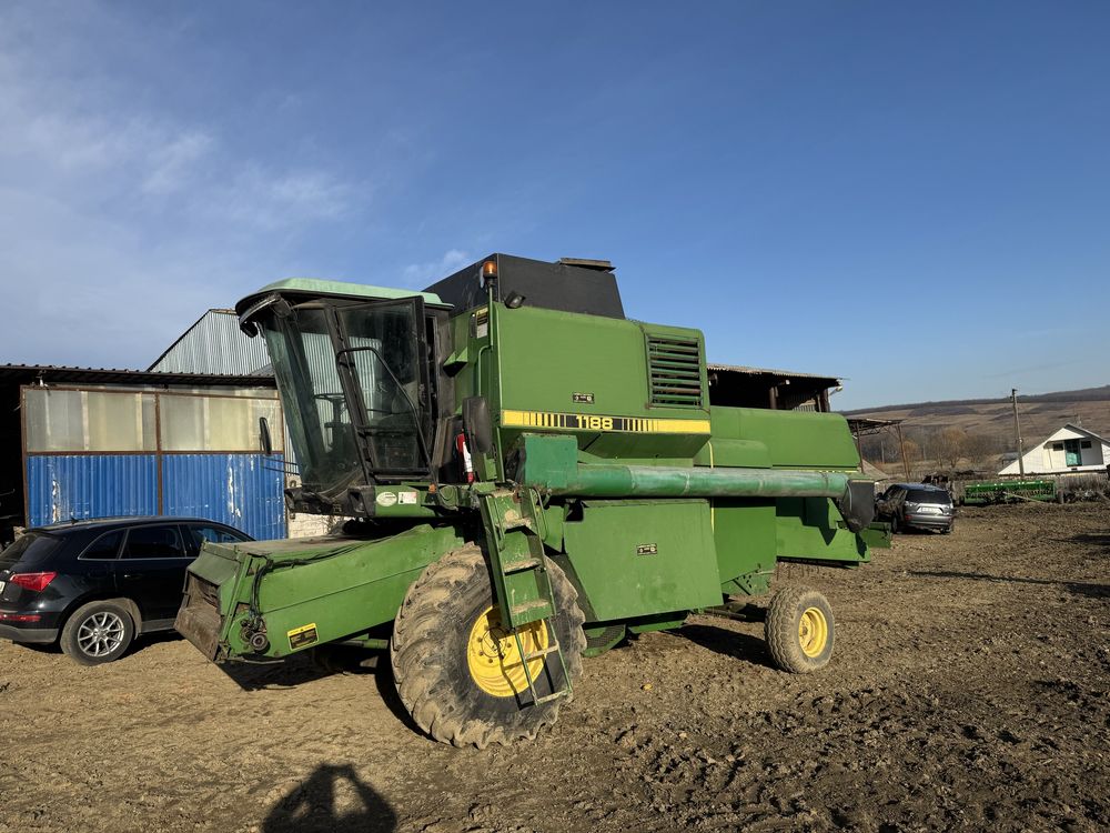 Combina John Deere 1188