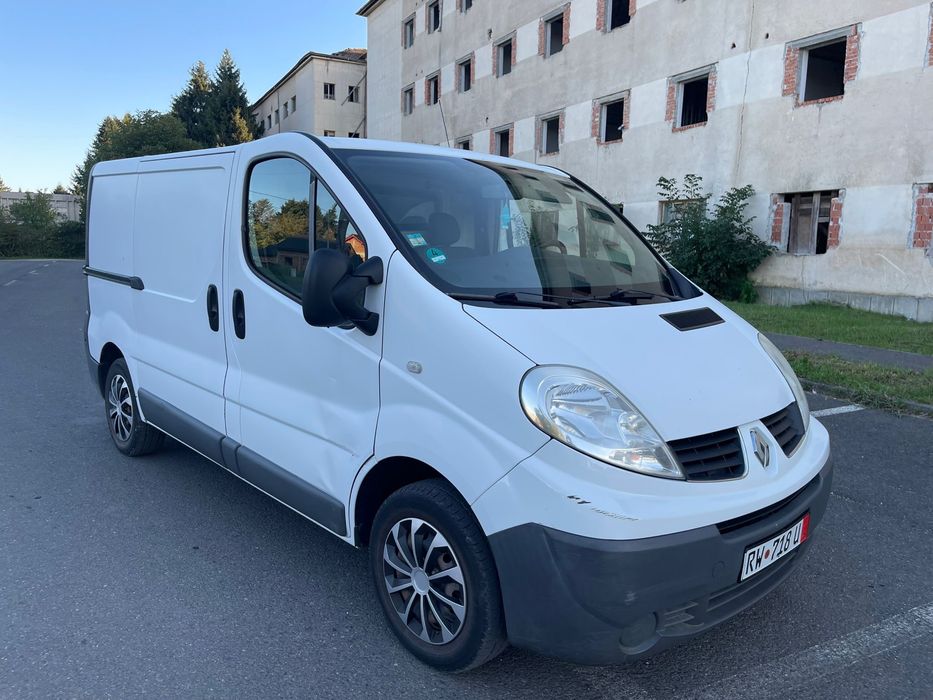 Renault trafic 2.0 diesel  Euro 5