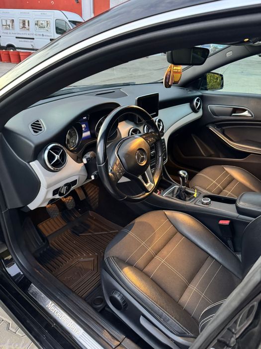 Mercedes CLA 180 AMG