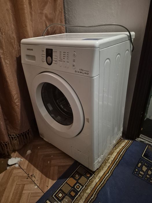 Продам стиральную машину Самсунг
