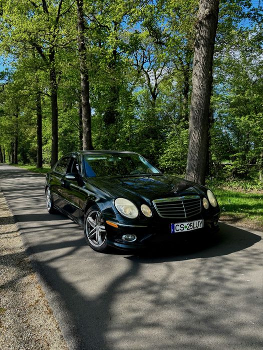 Vand sau schimb Mercedes-Benz w211