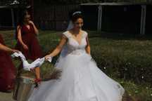 Rochie de mireasă!