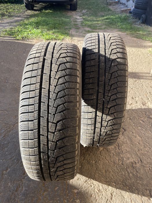 Vand 2 anvelope 205/60/R16  de iarna Hankook
