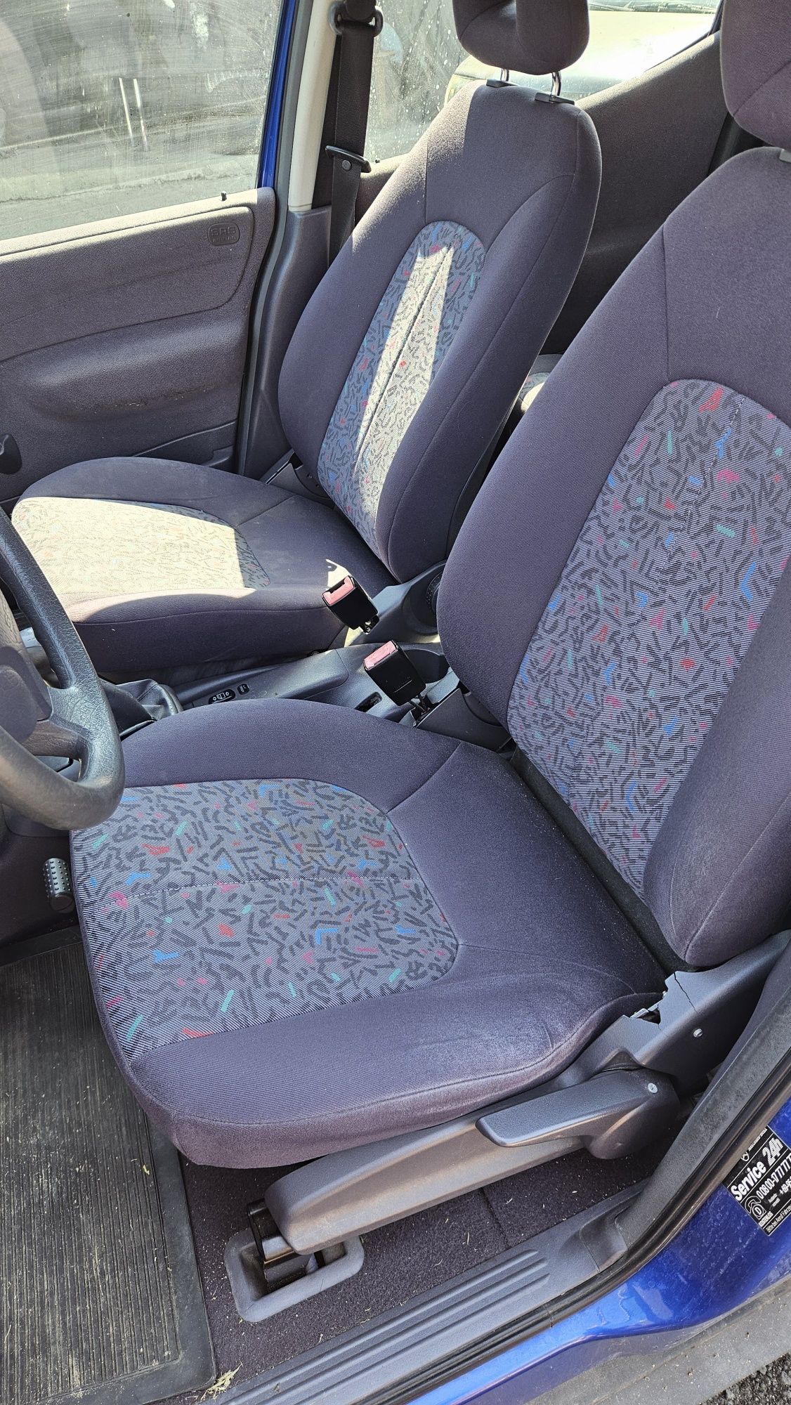 Mercedes A 140 на части