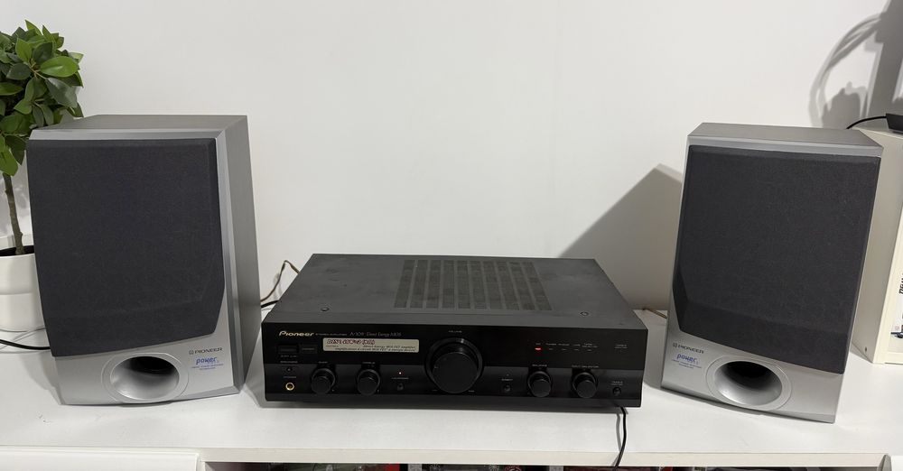 Boxe cu amplificator Pioneer,boxe Grundig
