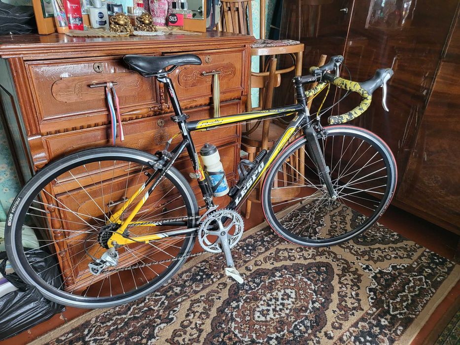 Продается спортивный велосипед