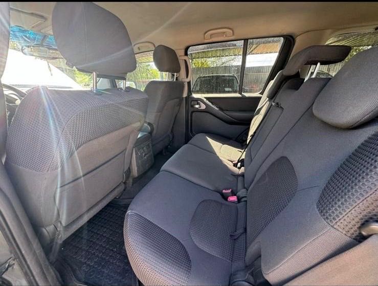 Nissan Pathfinger -7 locuri