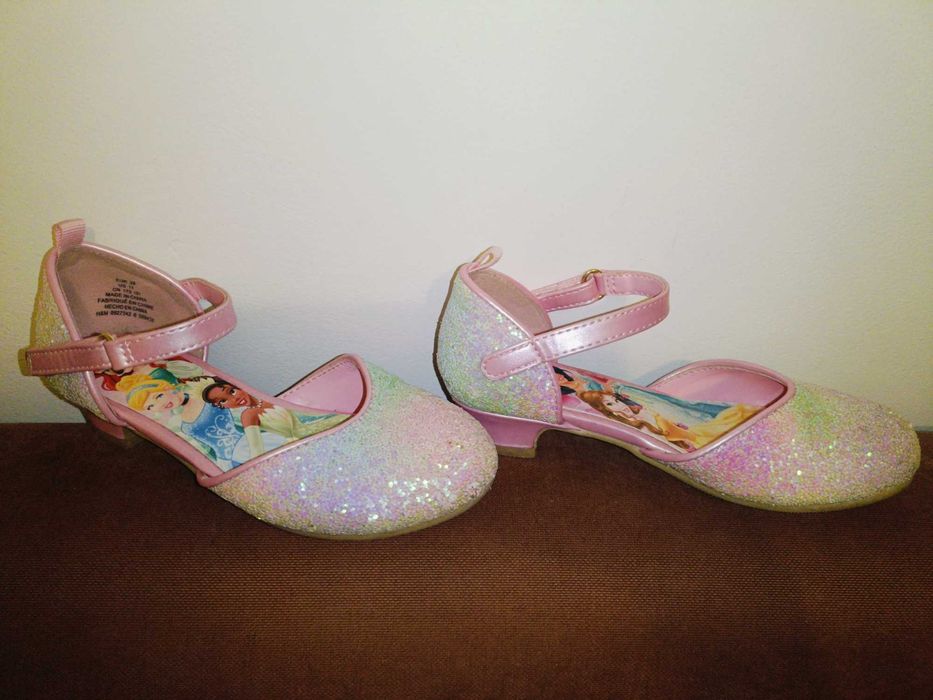 Pantofi roz strălucitori cu toc H&M măr 28