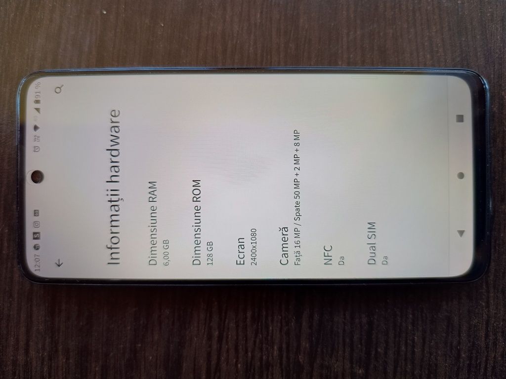 Motorola G32 în garanție