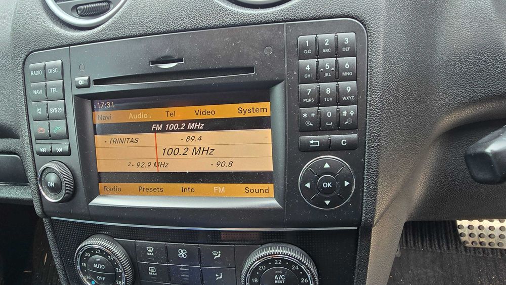 dezmembrez Mercedes ML W164 ML280 ML320 ML350 ML420 AMG facelift motor