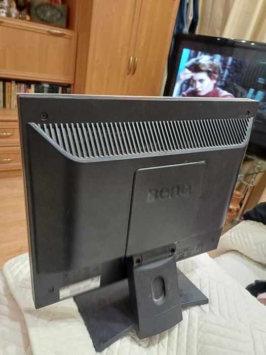 Продаётся монитор BENQ.