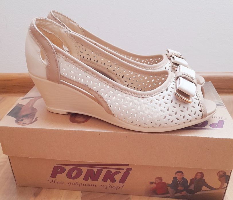 Дамски чехли 36 номер  и Дански проленти обувки 36н.