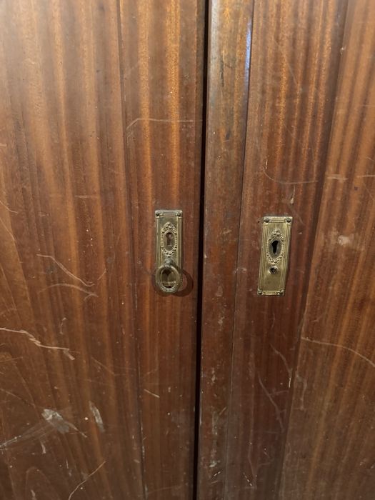 Антични старинни мебели ретро