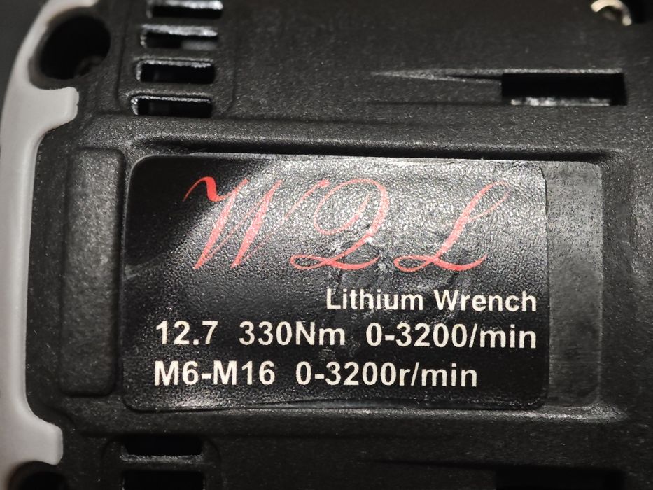 Cheie impact 1/2 330 Nm