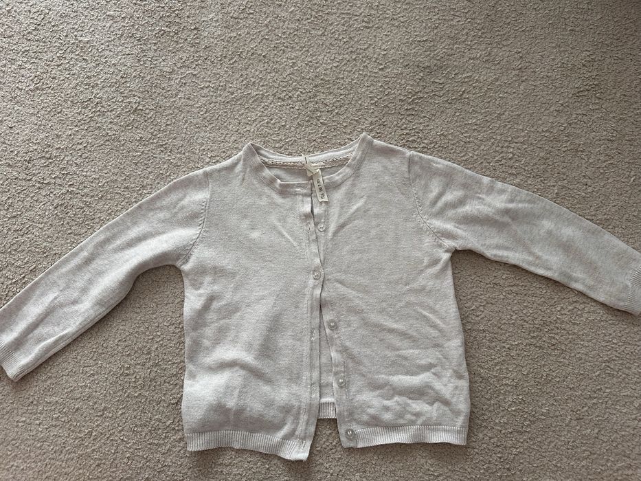 Pulover nasturi crem 2 ani