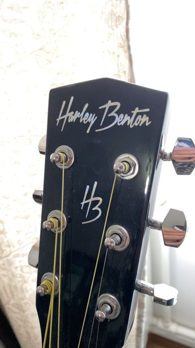 Chitara electroacustica Harley Benton cu husa