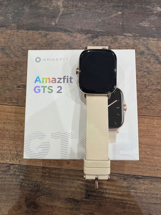 Дамски смарт часовник Xiaomi Amazfit GTS2
