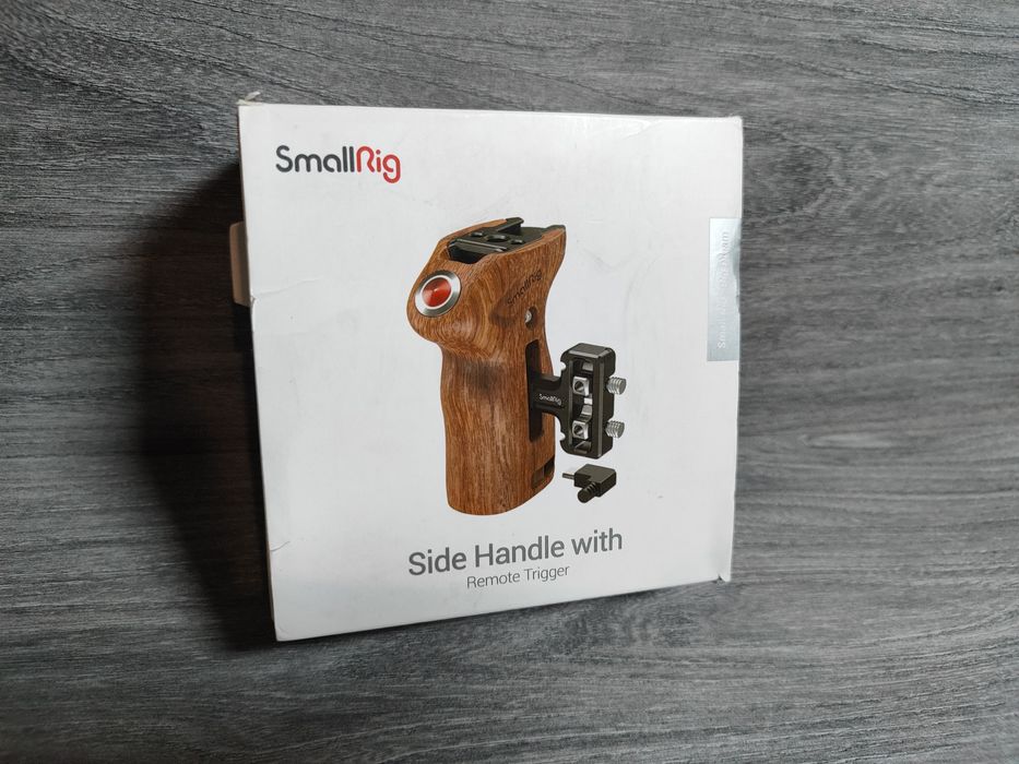 ПРОМО ! SmallRig Дървена Ергономична ръкохватка / фото аксесоар !