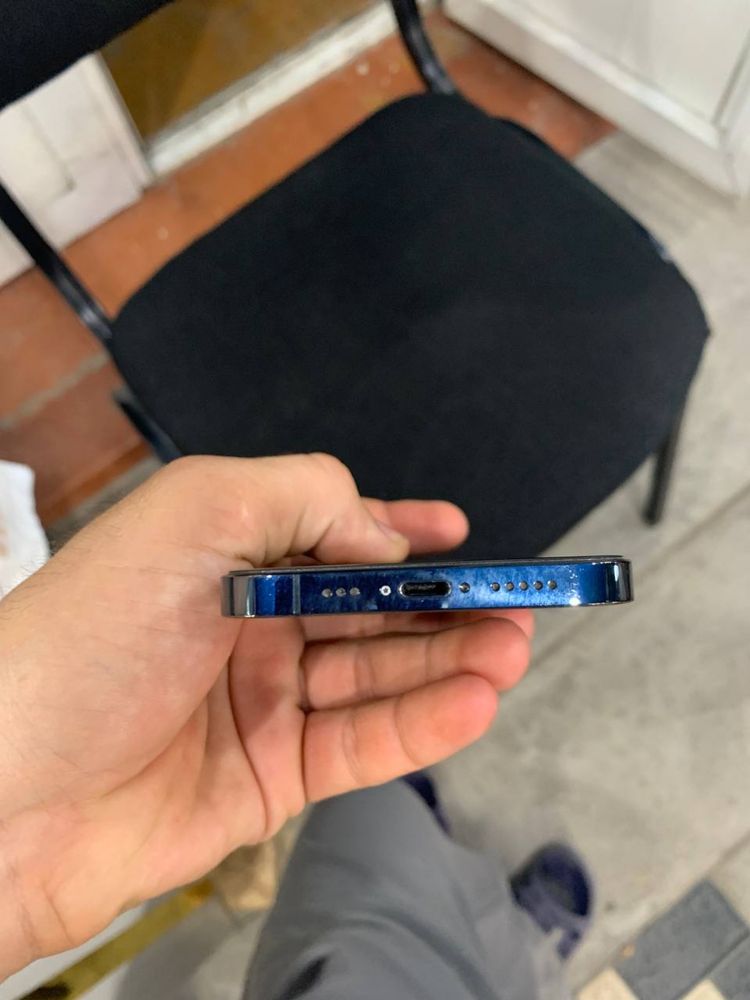 Iphone 12 pro 1x hira