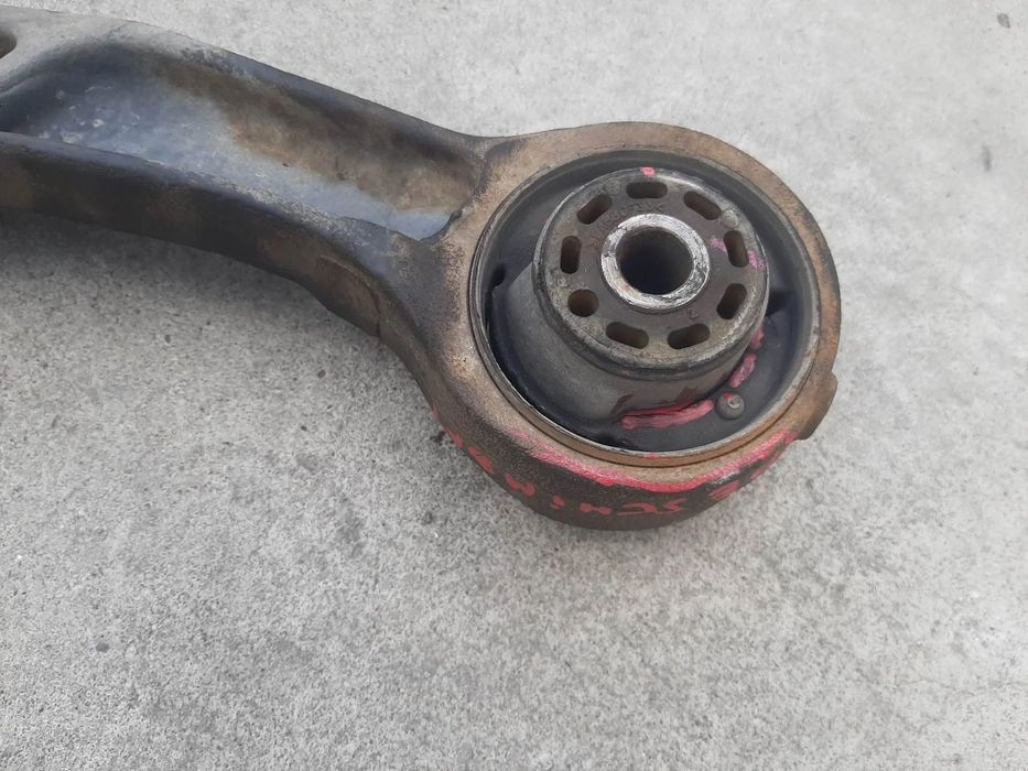 brat bascula dreapta fata 2.0 d fiat freemont 345