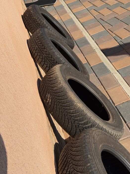 Cauciucuri iarna 195 65/R15 dot 2021